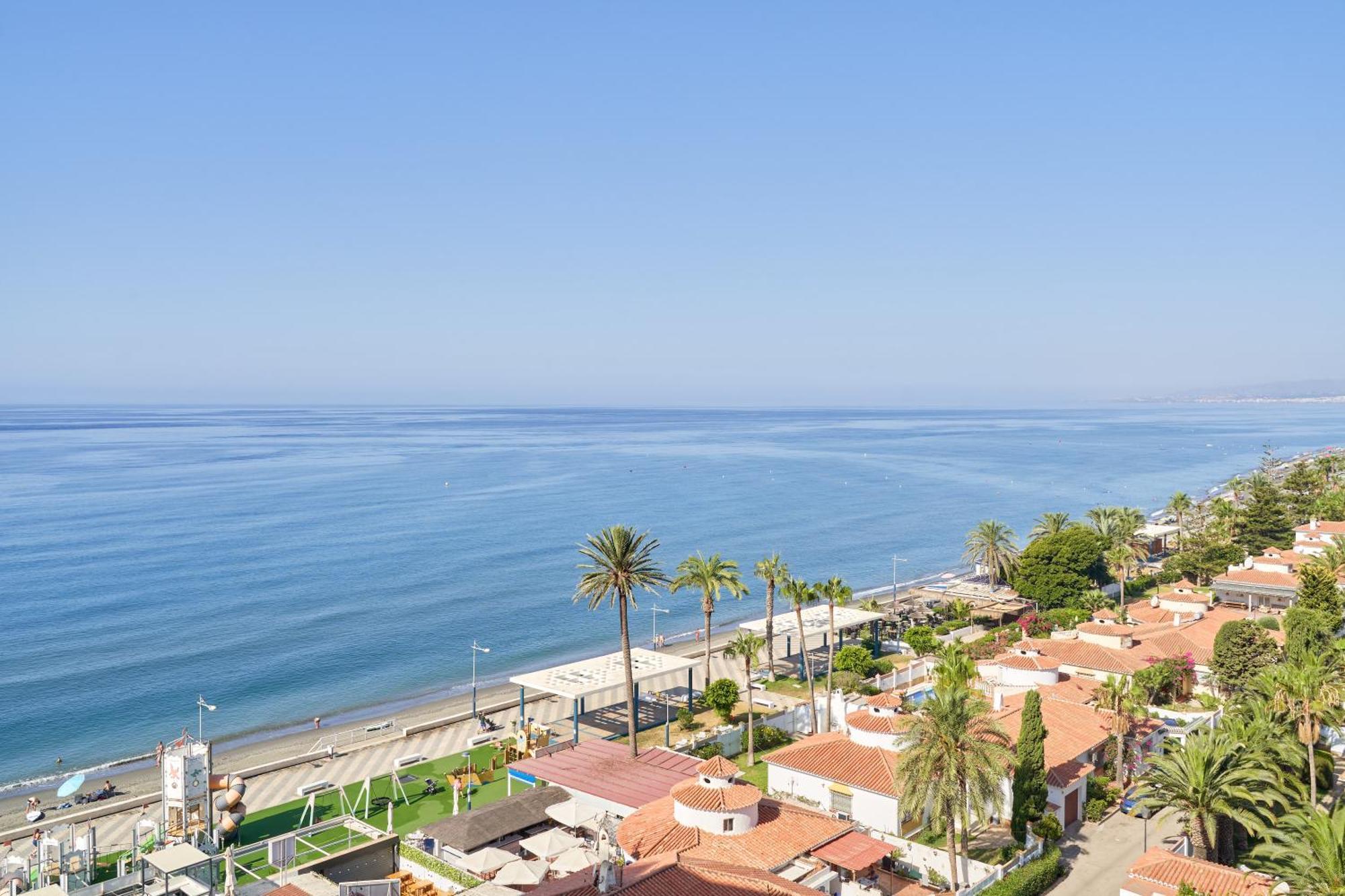 Апартаменты Terraza Sobre El Mar Торрокс-Коста Экстерьер фото